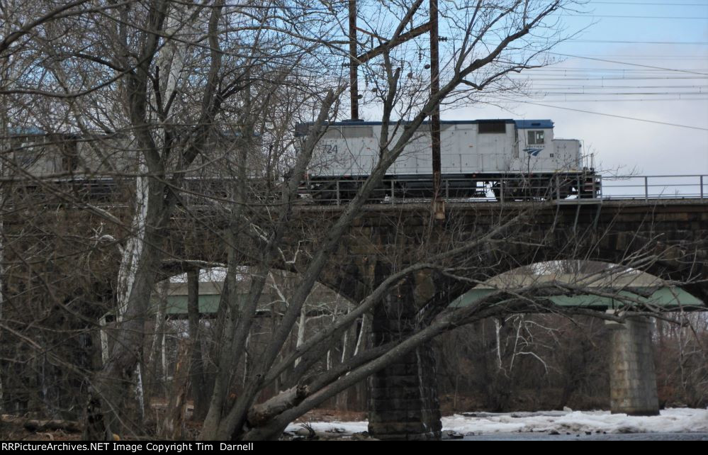 AMTK 724, 560 on a work train